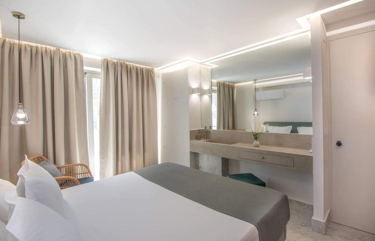 Nama Sea Side Suites Plaka  Luaran gambar